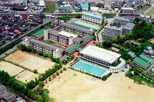 [高知県の私立中学校 偏差値ランキング（2024年度） 2位] 高知学芸中学校