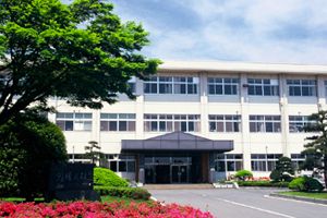 [栃木県の私立中学校 偏差値ランキング（2024年度） 4位] 栃木県立矢板東高等学校附属中学校